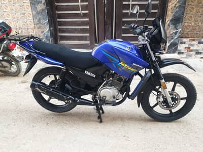 YAMAHA YBR-125G MODIFIED