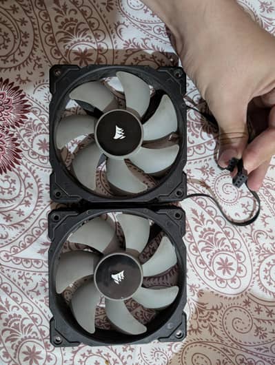 HDD/SSD/PC Fans 120mm/140mm