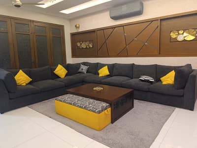 A BEAUTIFUL PENT HOUSE FOR RENT