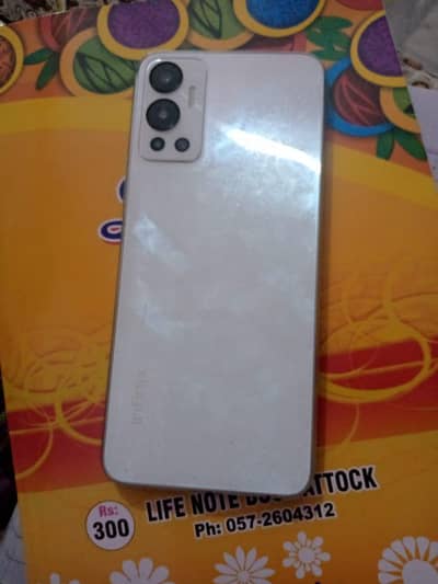 Infinix hot 12
