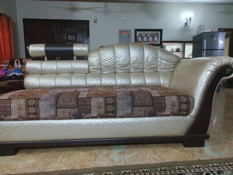 L Shape Sofa – Good Condition 2