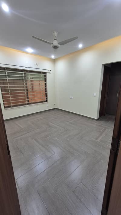 Lower portion for Rent, Bahria enclave, Sector A