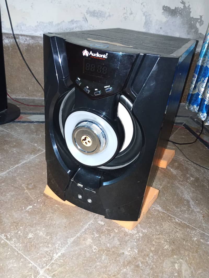 Audionic rb110 3
