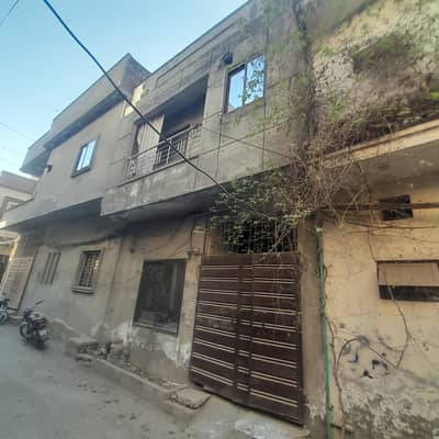 2 marla double story house for sale main harbansepura Road ka bikull kareeb