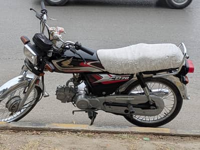 HONDA CD70 new condition 2025 model