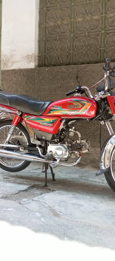 united 70cc bike
