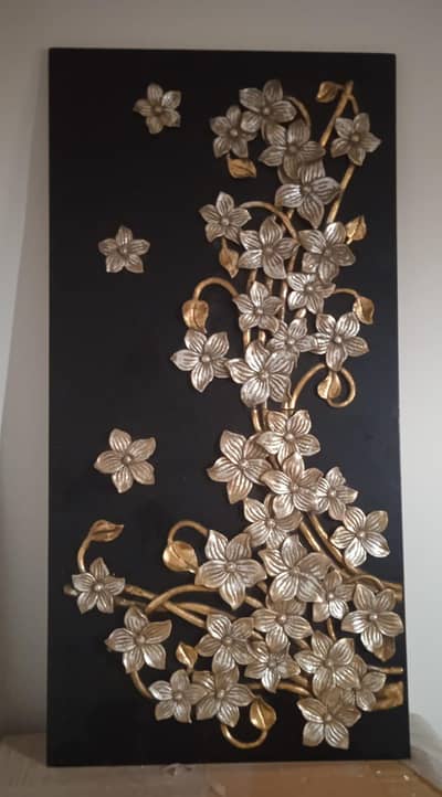 Aesthetic metallic Wall hanging
