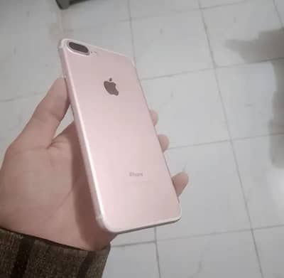 I Phone 7 Plus Neet Clean Fhone
