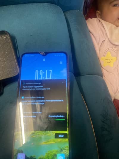 Realme 5 64 Gb storage space 4 gb ram 5000 rupees