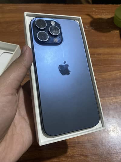 Iphone 15 pro max 256 jv blue