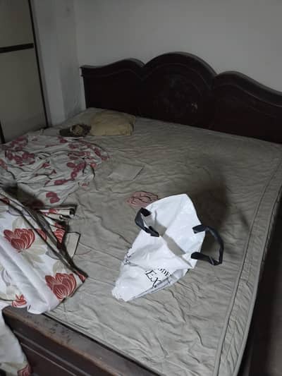 double bed with mattress