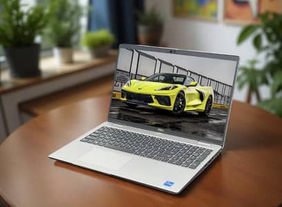 Dell Touch i5 8th Gen (Ram 16GB + SSD 256GB)15.6 Display Numpad Keypad