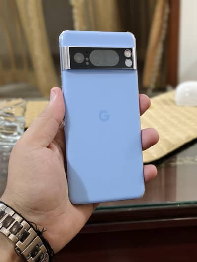 Google Pixel 8 Pro