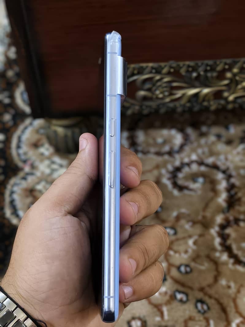 Google Pixel 8 Pro 4