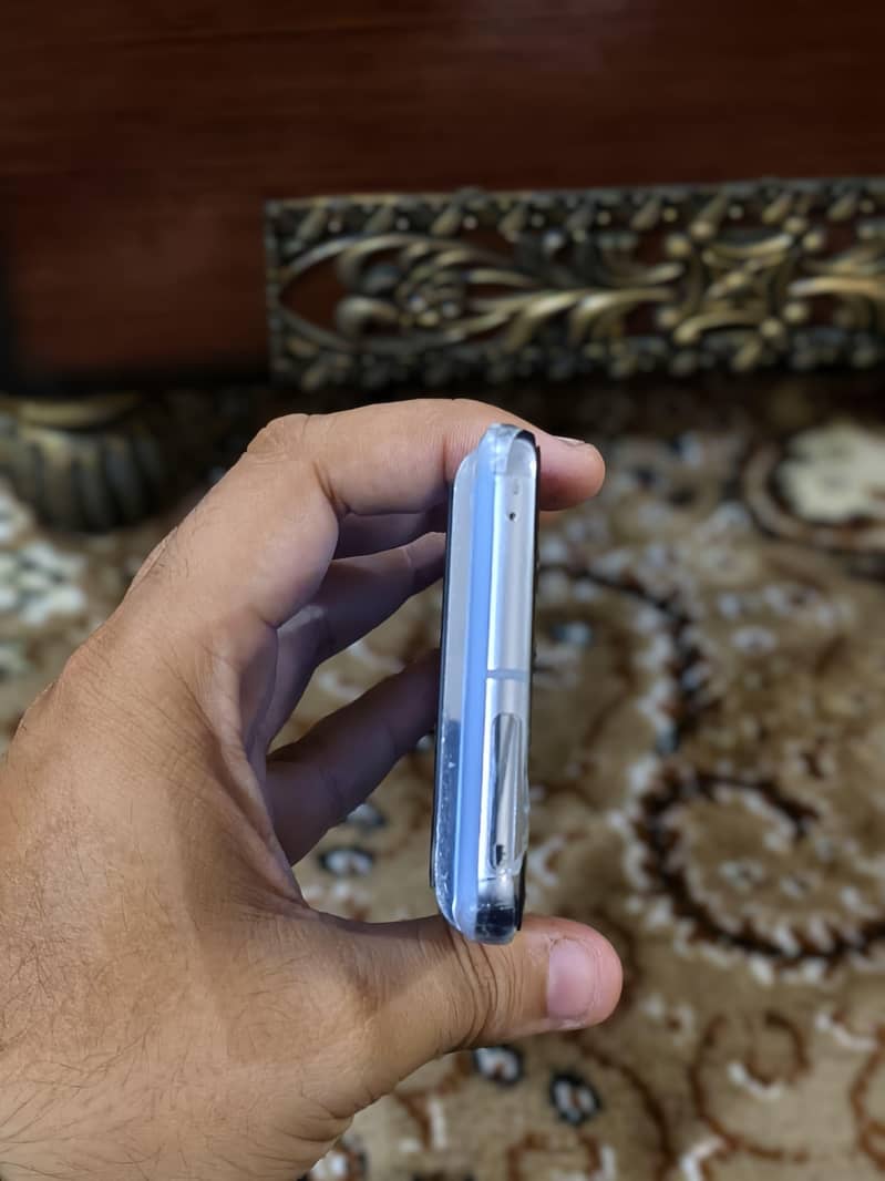 Google Pixel 8 Pro 6