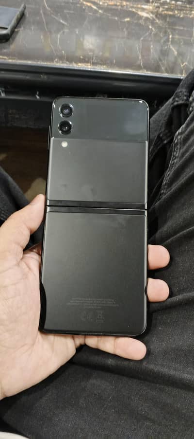Samsung Galaxy z flip 3