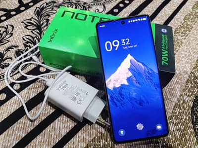 Infinix Note 40 Pro (12/256)