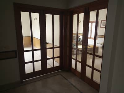 400;sq yards double story bungalow