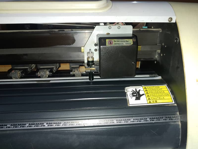 Cutting Plotter AS721 3
