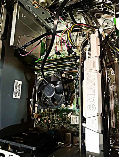 Ryzen 5 Pro, Gtx 750 Ti, 24Gb Ram DDR 4