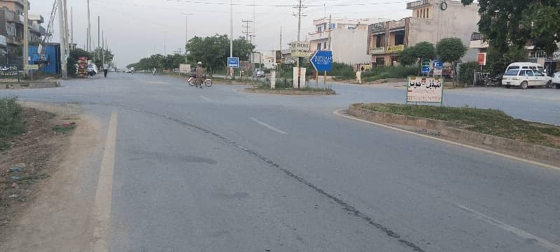 8 MARLA MAIN DOUBLE ROAD PLOT 6