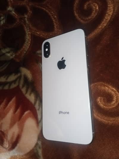 ipohen xs golden color