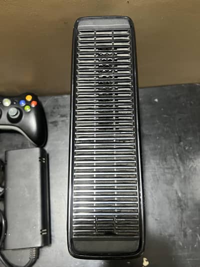 Xbox 360 Slim