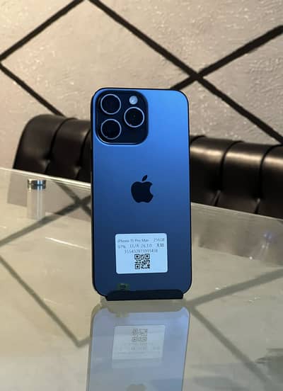 iPhone 15 Pro Max 256gb Bypass 10/10 Condition