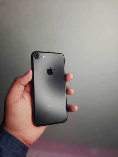 IPHONE 7 NON PTA FACTORY UNLOCK