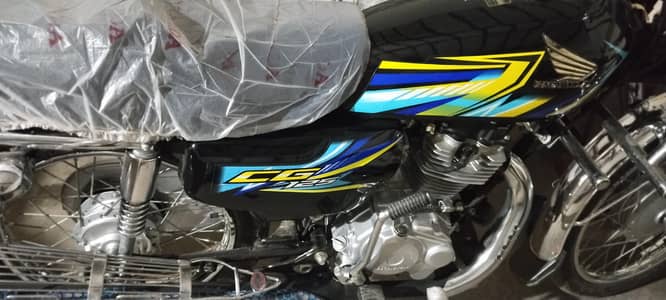 all ok 2025 model ha 2026 ka Tanki tapa original laga Howa ha