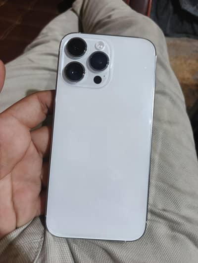 I phone 14 pro max LLA MODEL exchange possible