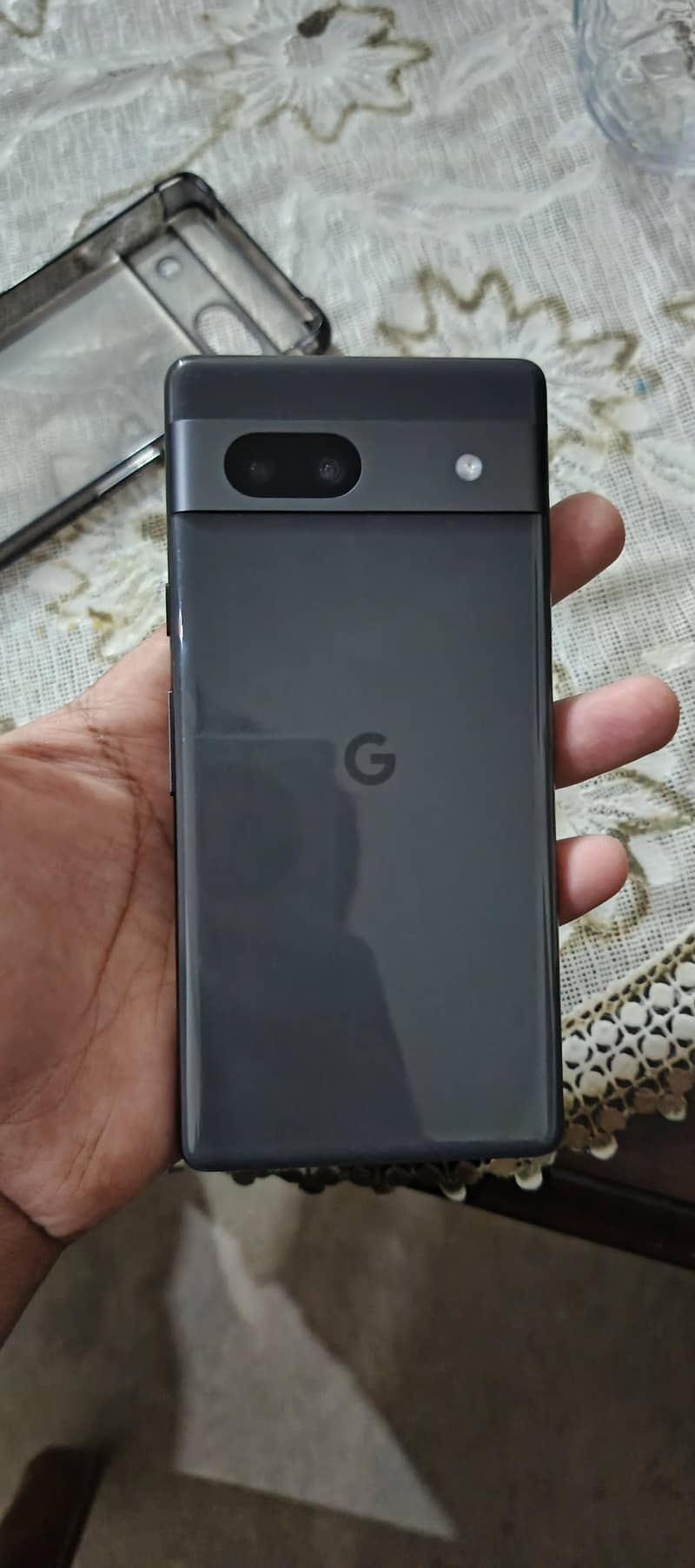 Google pixel 7a 4