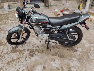 Yamaha YB 125Z