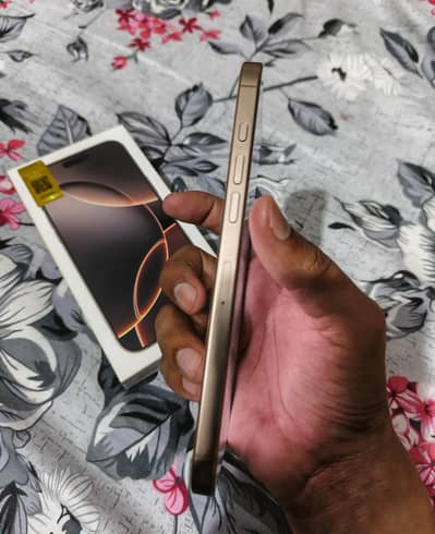 iPhone 16 Pro Max 256gb