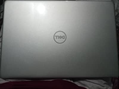 Dell Inspiron 3501