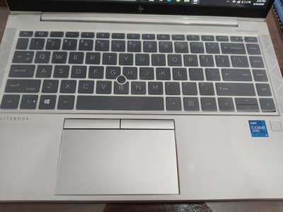 HP ELITEBOOK 840 G8