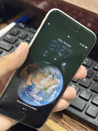 iPhone se2 dual sim approved 64GB antique piece