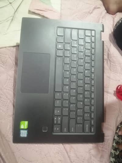 lenovo yoga 520 14 i5 8250u  940mx  nvidia