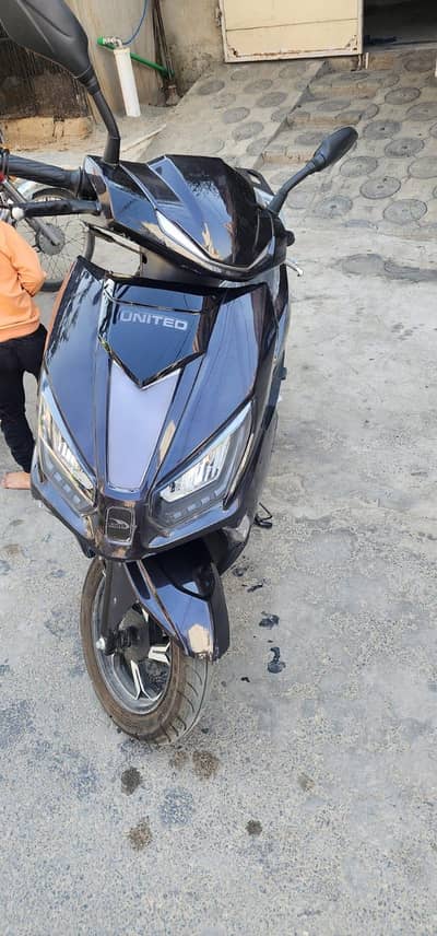 United US 100 Scotty petrol engine 2026 model for sale.