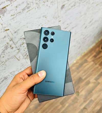 Samsung Galaxy S22 Ultra 12/512 Complete Box Urgent Sale Connect Wtp