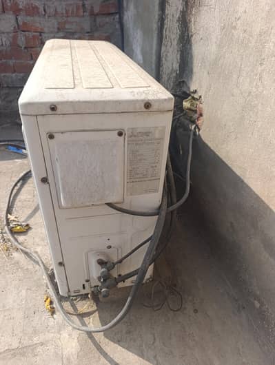 Mitsubishi Mr slim 1.5 ton split ac Good condition