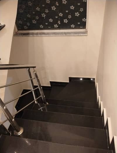 5 Marla Brand New Modern Design Lavish Upper Portion For Rent In Park View City Lahore | For Discounted Price And Original Pictures Download The App "Signature Lands".