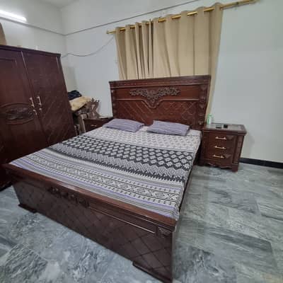 wooden furniture 2 months used only