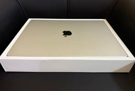 Apple MacBook Pro M2 Max 1TB SSD Original Condition