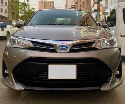 Toyota corolla axio 1.5 hybrid