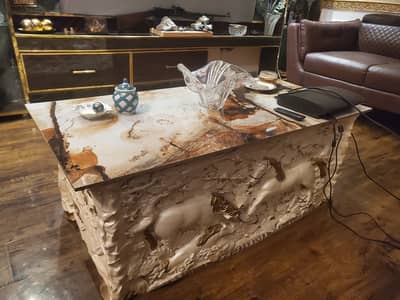 Horse Carved Table