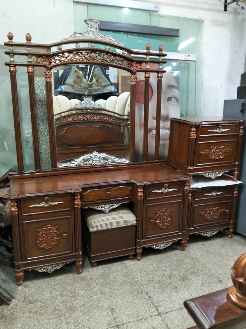 bed dressing side table 1