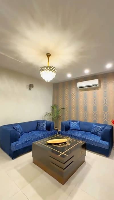 Bahria Town Lahore 1 Bed Fully Furnished Flat for Sale | Prime Location