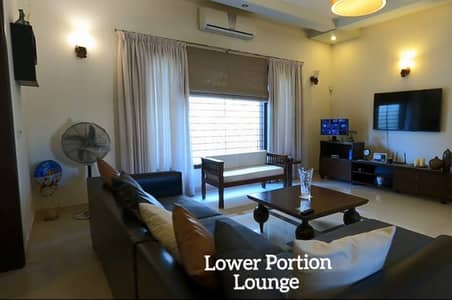 Corner 500 Sq. Yards Bungalow For Rent Main Khayaban-E-Ittehad