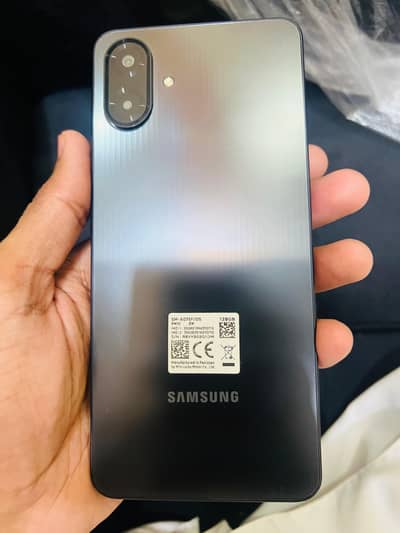 Samsung a07  with box and cable